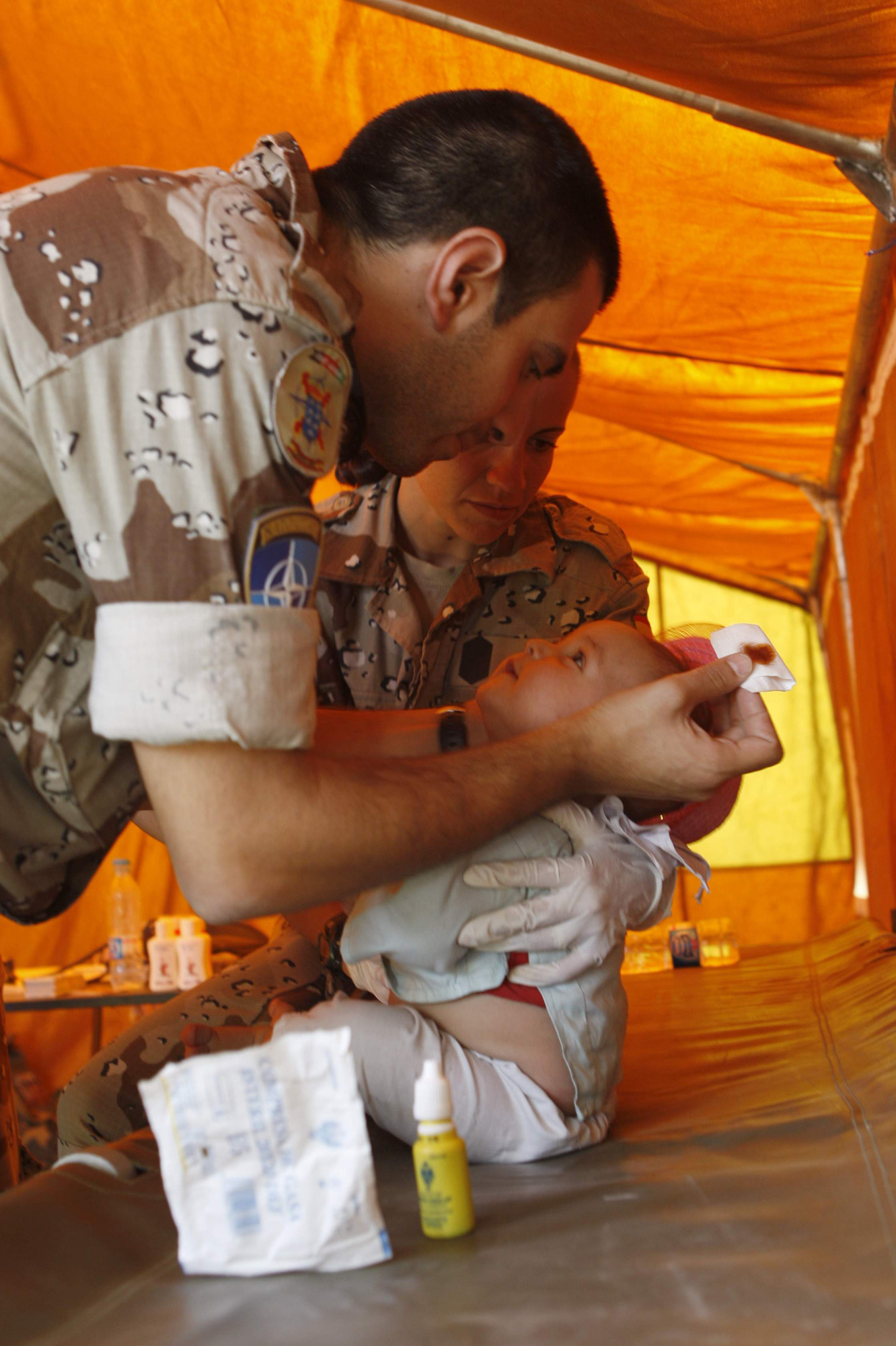 Defensa convoca 10 plazas para incorporarse como médico militar