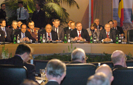 Los ministros de Defnsa de España, Turquía, Reino Unido y EEUU en la reunión informal de ministros de Defensa de la OTAN celebrada en Niza