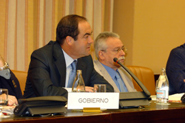 José Bono, ministro de Defensa en su comparecencia en la Comisión de Defensa del Congreso de los Diputados