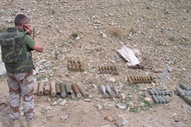 Miembro del equipo español de desactivación de explosivos en Afganistán