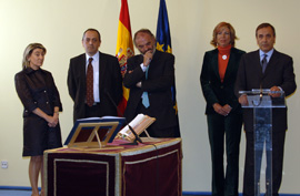 El ministro de Defensa, José Antonio Alonso,preside el acto de toma de posesión de altos cargos del Ministerio  que él dirige