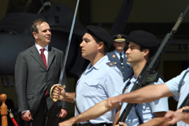El ministro de Defensa, José Antonio Alonso visita la Base Aérea de Gando