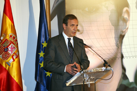 El Ministro de Defensa, José Antonio Alonso,  presentó hoy en Madrid la campaña institucional de las Fuerzas Armadas para  2007