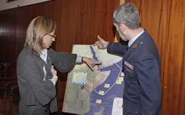 La ministra de Defensa Carme Chacón analiza el desarrollo de la 'Operación Atalanta'