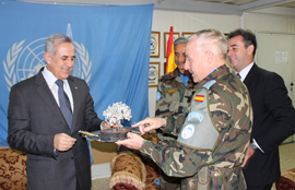 El presidente de Líbano visita a las tropas españolas de FINUL