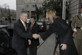 Chacón se reúne con el ministro de Asuntos Exteriores de Australia
