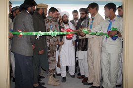 El PRT español inaugura una escuela de estudios superiores en Afganistán