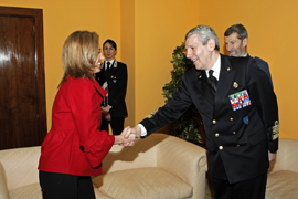 La ministra de Defensa recibe al presidente del Comité Militar de la OTAN