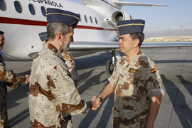 El JEMAD visita las tropas en Afganistán y se reúne con McChrystal.