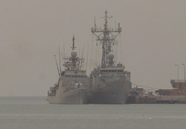 El ‘Infanta Cristina’ releva a la fragata ‘Victoria’ en la operación Atalanta