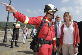 Chacón visita las zonas afectadas por los incendios en Galicia