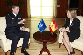 Visita al Ministerio de Defensa del General del Aire D. Stéphane Abrial, Comandante Supremo del Mando Aliado de Transformación