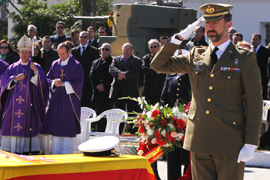 El Príncipe en el funeral por los fallecidos en la Academia de Ingenieros