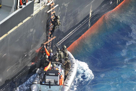 La fragata 'Méndez Núñez' durante una patrulla al norte de Trìpoli (operación Unified Protector)
