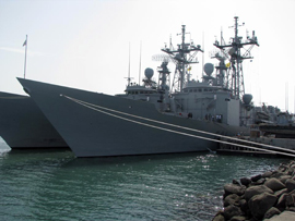 La fragata ‘Santa María’ releva a la ‘Canarias’ en la operación Atalanta