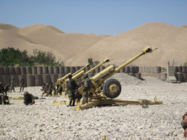 Primer ejercicio de artillería de la Brigada afgana tutelada por España