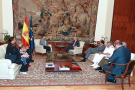 Morenés recibe a la comisaria de Cooperación Internacional de la UE