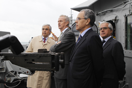 Los ministros de España, Marruecos y Portugal acompañados por el director de recursos humanos de Argelia durante el ejercicio Seaborder 2012