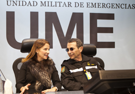 La subsecretaria, acompañada por el jefe de la Unidad Militar de Emergencias