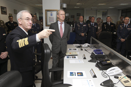 El Ministro Morenes visita el Mando de Operaciones del EMAD