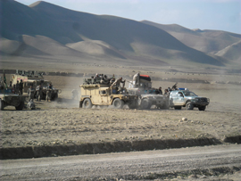 Fuerzas afganas combaten a la insurgencia en el valle de Garmak