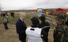 El ministro de Defensa visita el ejercicio 'Gamma Palazuelos 2013'