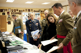 La subsecretaria de Defensa visita el MADOC del Ejército de Tierra