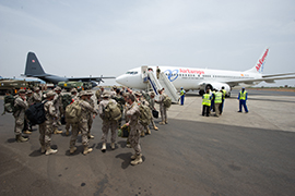 Llega a Bamako el grueso del contingente español destinado a Malí