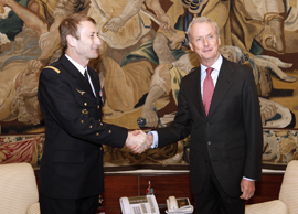 Morenés recibe al presidente del Comité Militar de la UE