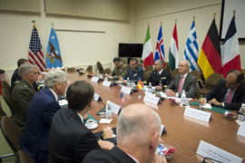 Coincidiendo con la reunión de ministros de Defensa de la OTAN