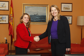 La representante de la OTAN para Mujeres, Paz y Seguridad visita España