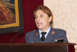 La sargento 1º del Ejercito del Aire, Ana Belén Gonzalez, narra su experiencia personal en las Fuerzas Armadas
