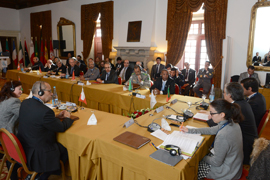 El ministro, Pedro Morenes, durante la reunión de ministros de Defensa de  la Iniciatíva 5+5 en Guimaraes.