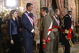 Acto de besamanos en el Palacio Real con motivo de la Pascua Militar