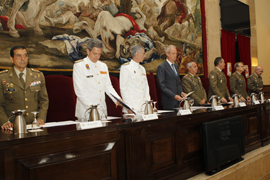 El ministro de Defensa, Pedro Morenés clausura el curso.