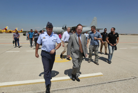 Regresa de Libia el avión del Ejército del Aire con 28 personas