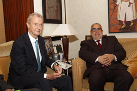El ministro de Defensa, Pedro Morenés,reunido con Abdelilah Benkirane, jefe del Gobierno marroquí.