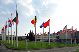 El ministro de Defensa participa en la reunión ministerial de la OTAN