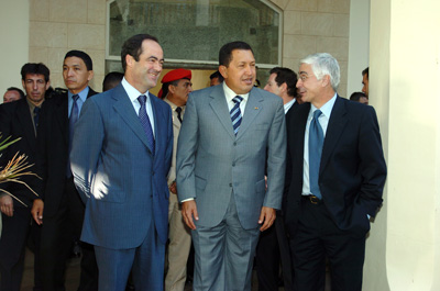 El presidente de Venezuela, Hugo Chavez, el presidente Barreda y el ministro Bono