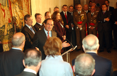 El Ministro de Defensa, José Bono, durante su discurso en la toma de posesión en el Ministerio de Defensa