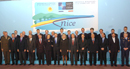 Foto de familia del Secretario General de la OTAN con los ministros de Defensa/Jefes de Delegacion
