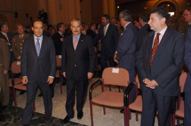 El ministro de Defensa junto a Andrés Pastrana
