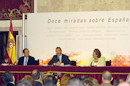 El ministro de Defensa en el ciclo 12 miradas sobre España