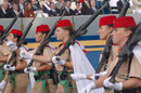Soldados pertenecientes, a la Unidad de Regulares, del Ejército español, desfilando en el Paseo de le Castellana