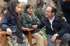 El ministro de Defensa, José Bono, con alumnas del colegio de Arja