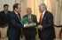 El ministro de Defensa, José Bono, y el general Ali Zway, responsable de relaciones exteriores, firman el convenio de la iniciativa 5+5