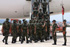 Legionarios españoles suben al avión que los trasladará a la República Democrática del Congo
