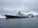 El buque de la Armada 'Las Palmas' que se encuentra realizando la campaña antártica rescató al buque de bandera de Malta, 'Lyubov Orlova'