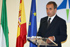 El ministro Alonso durante el encuentro con los medios de comunicacion en el aeropuerto de Jerez
