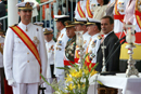 S.A.R. El Principe de Asturias, acompañado por el ministro de Defensa y demas autoridades civiles y militares